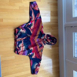 FARM RIO TOUCAN SWEATSHIRT